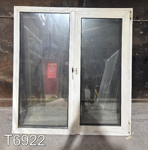 Окно Пластиковое Б/У 1390(в) x 1300(ш)