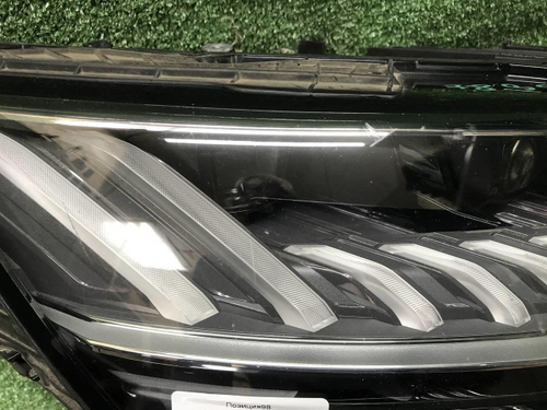Фара правая Audi Q8 (2018-2023) LED