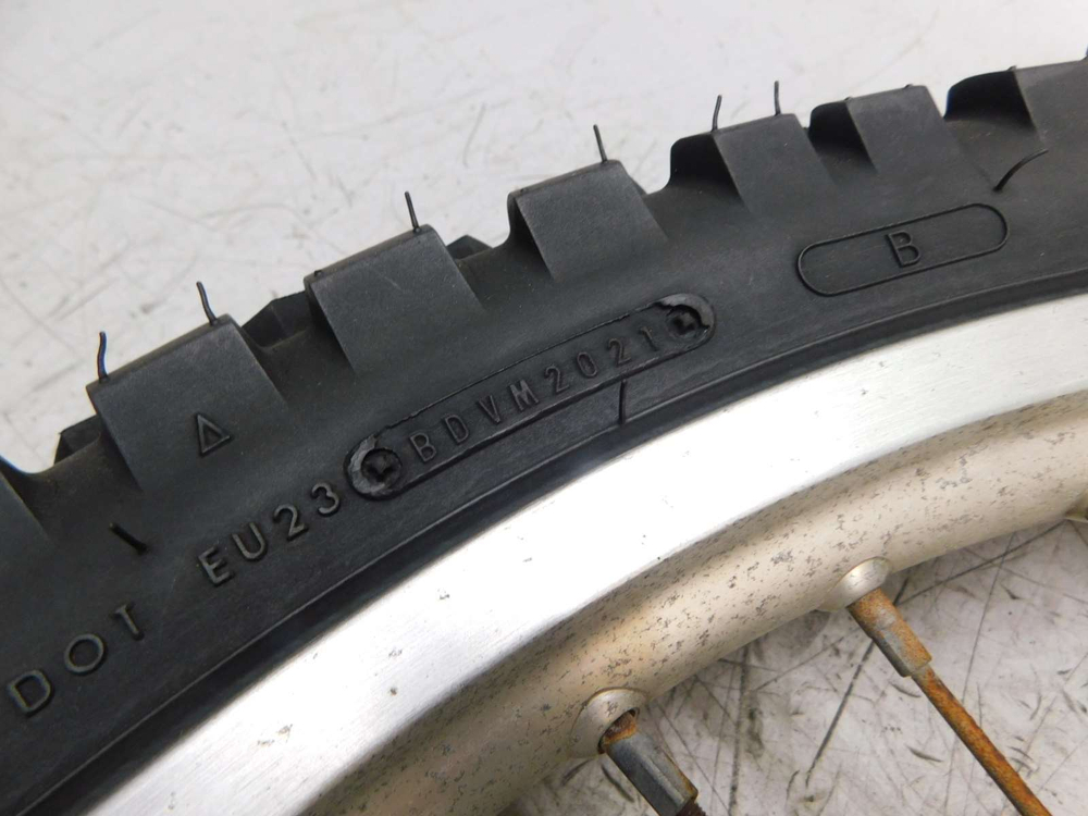 Колесо переднее Yamaha Serow 250 DG17J 2010