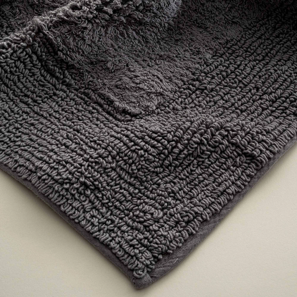 Набор из двух ковриков для ванной Petra | серый