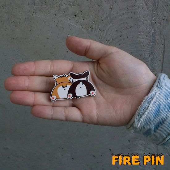 Значок деревянный (брошь)  2 Попы Корги по цене одной. Fire Pin