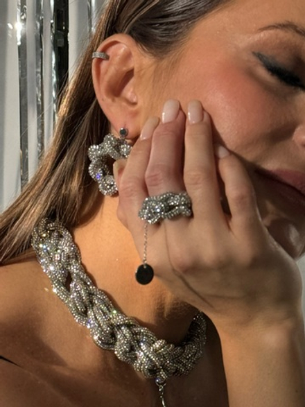 Кольцо с подвеской