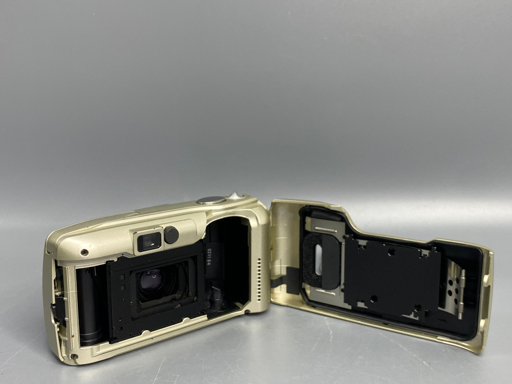 Olympus MJU II Zoom 115