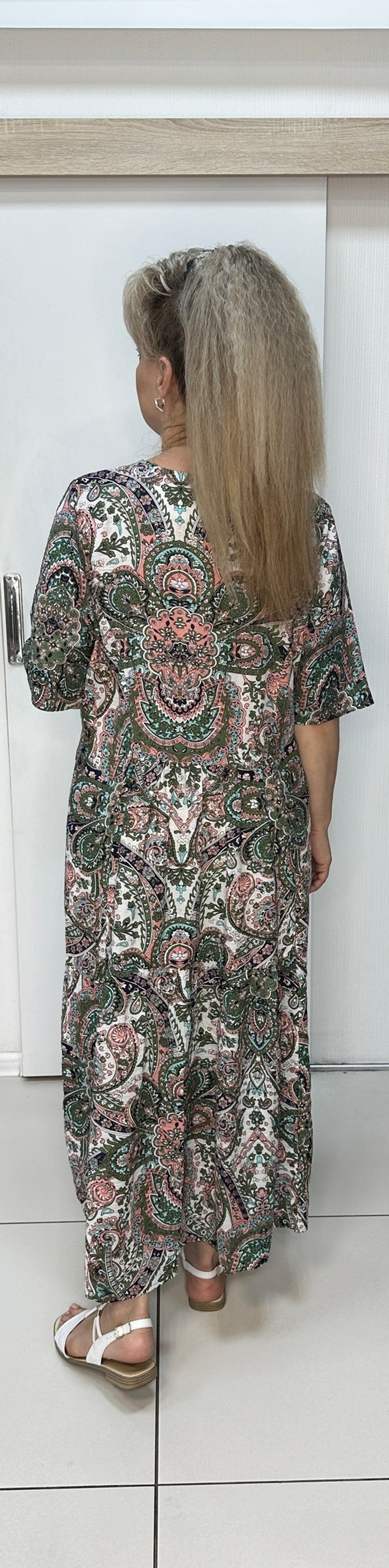 Летнее цветное штапельное платье