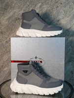 Кроссовки Prada