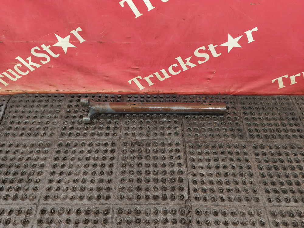 Кронштейн крыла заднего