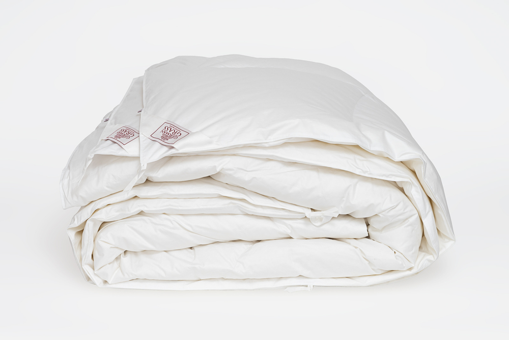 Одеяло всесезонное облегченное 200х220 German Grass Alliance Down