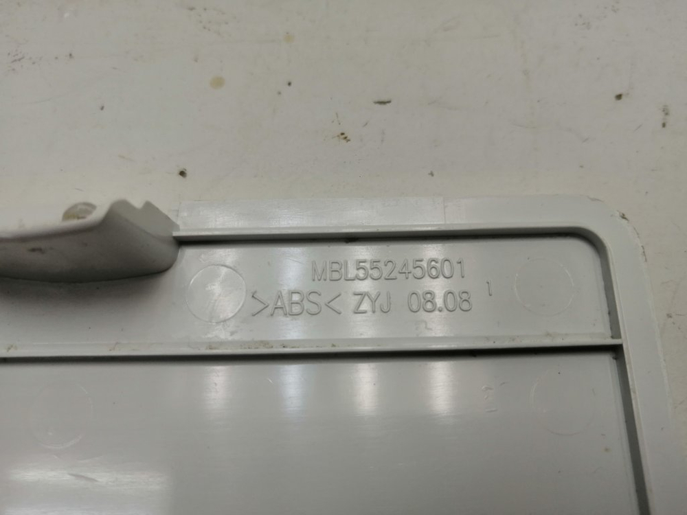F12A8CDP кт106 Крышка сливного фильтра для стиральной машины LG F12A8CDP б/у