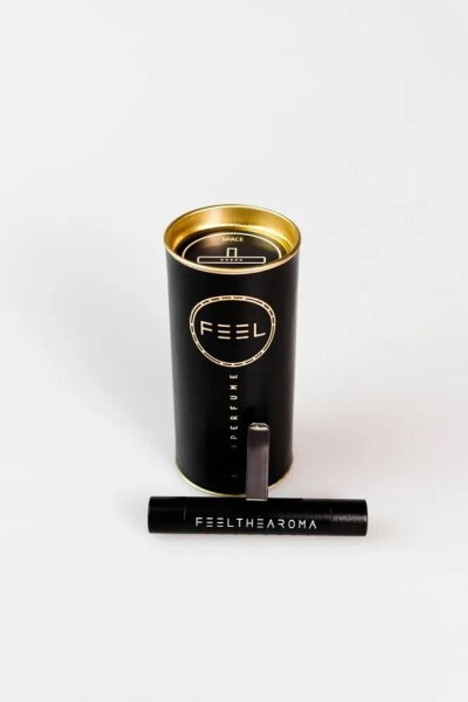 Ароматизатор на дефлектор  SPACE Black  (FEEL Autoperfume)