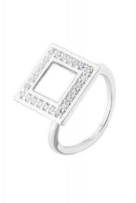 Кольцо из серебра со вставками из бесцветных фианитов