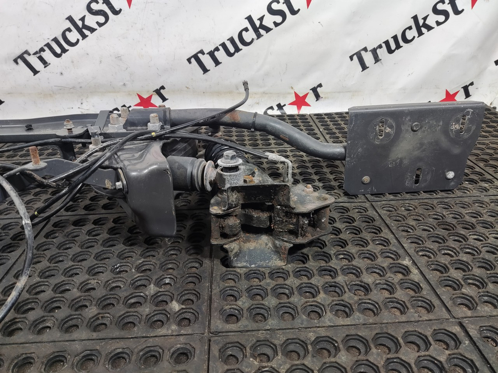 Подвеска кабины задняя в сборе 2017г.