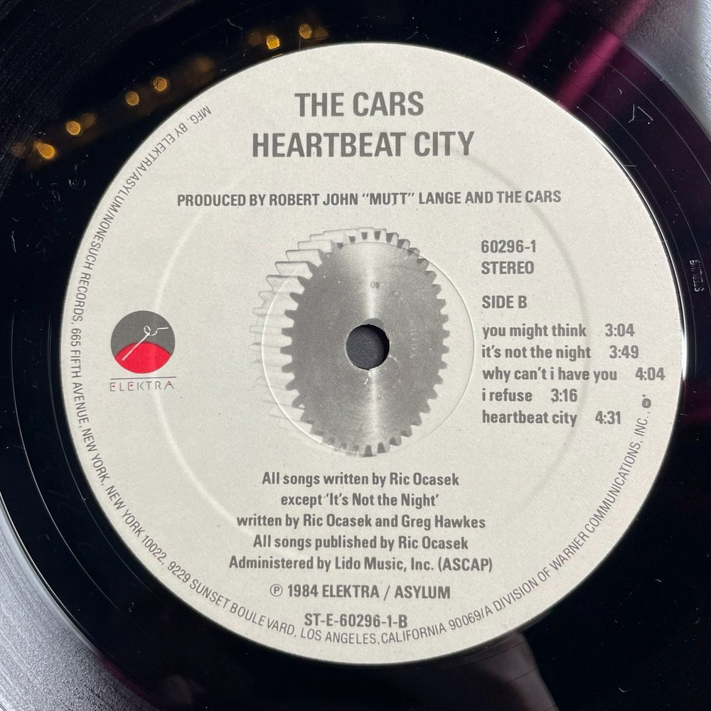 Винтажная виниловая пластинка LP The Cars Heartbeat City (USA 1984) Stranger Eyes