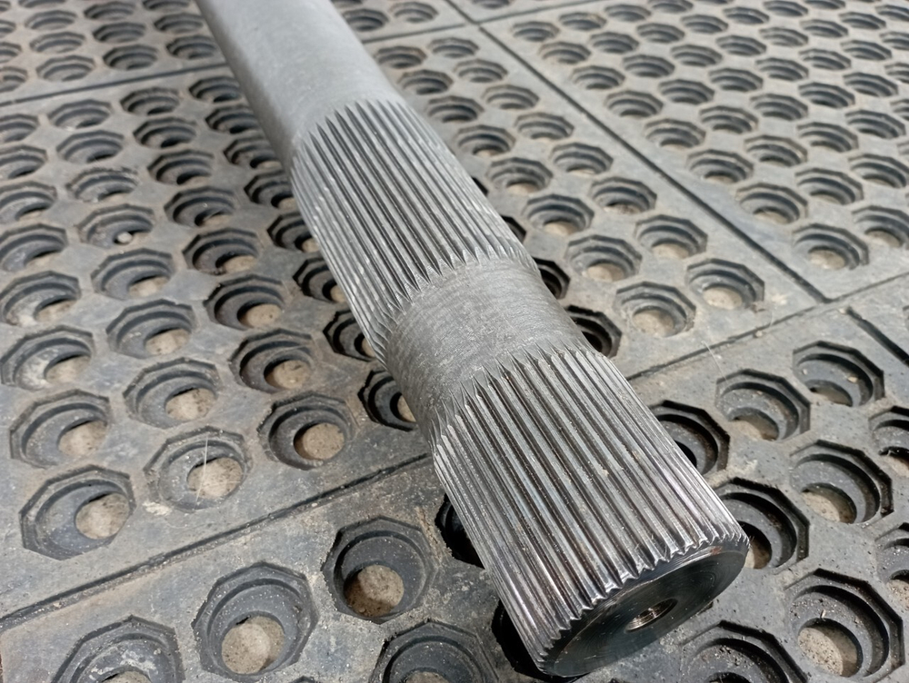 Полуось с блокировкой 2016г.