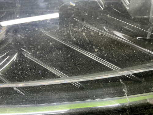 Битая Фара правая Skoda Karoq (2017-2021) LED