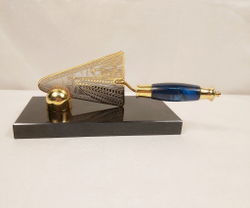 Подарок строителю " Сувенирный мастерок" малый на камне