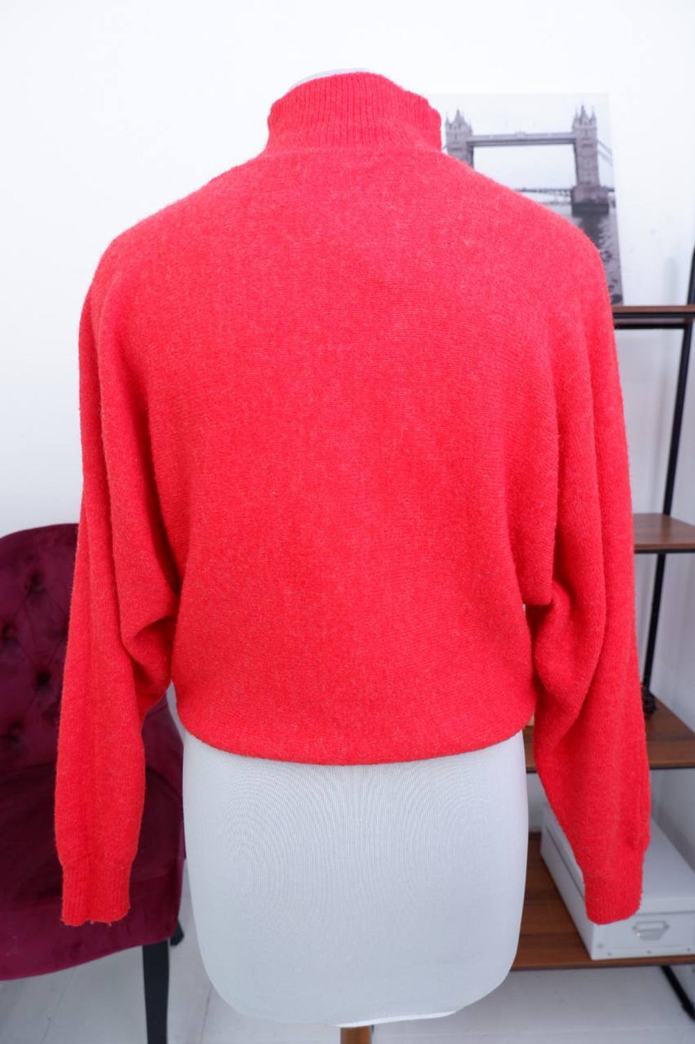 Джемпер H&M для уютного образа , маркировка XS, на 42 размер