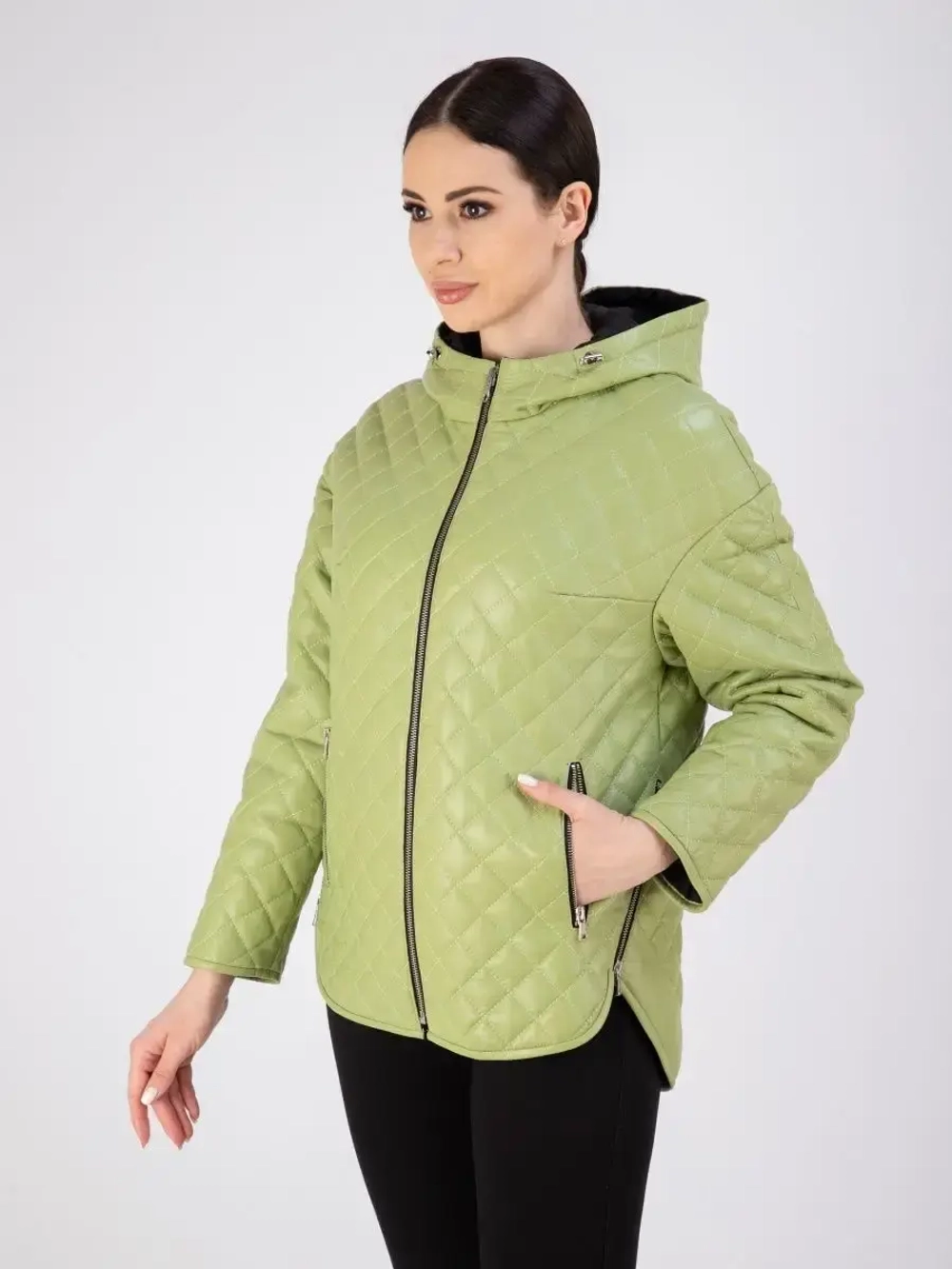 Куртка кожаная двухсторонняя с капюшоном демисезон