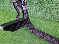 Кронштейн решетки Mercedes GLS X167 (2023-н.в.)