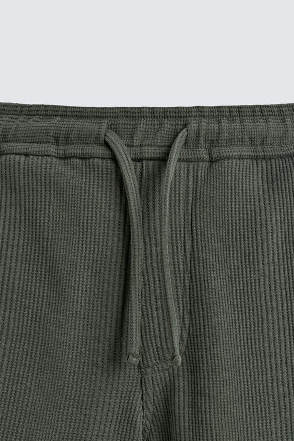 ZARA ШОРТЫ RELAXED FIT ИЗ РЕЛЬЕФНОЙ ТКАНИ, ХАКИ