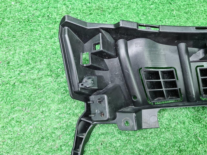 Кронштейн перед бампера Porsche Panamera 971 16-20