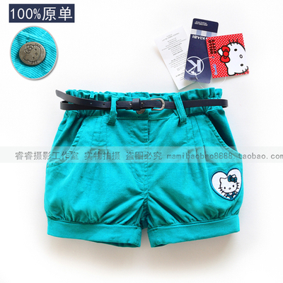 Шорты однотонные с аппликацией Hello Kitty в виде сердца