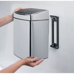 Brabantia - Контейнер для мусора Touch Bin 10л / артикул   47 72 01   / GTIN 8710755477201