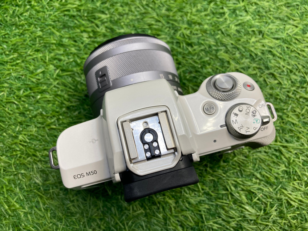 Canon EOS M50 Kit 15-45mm IS STM