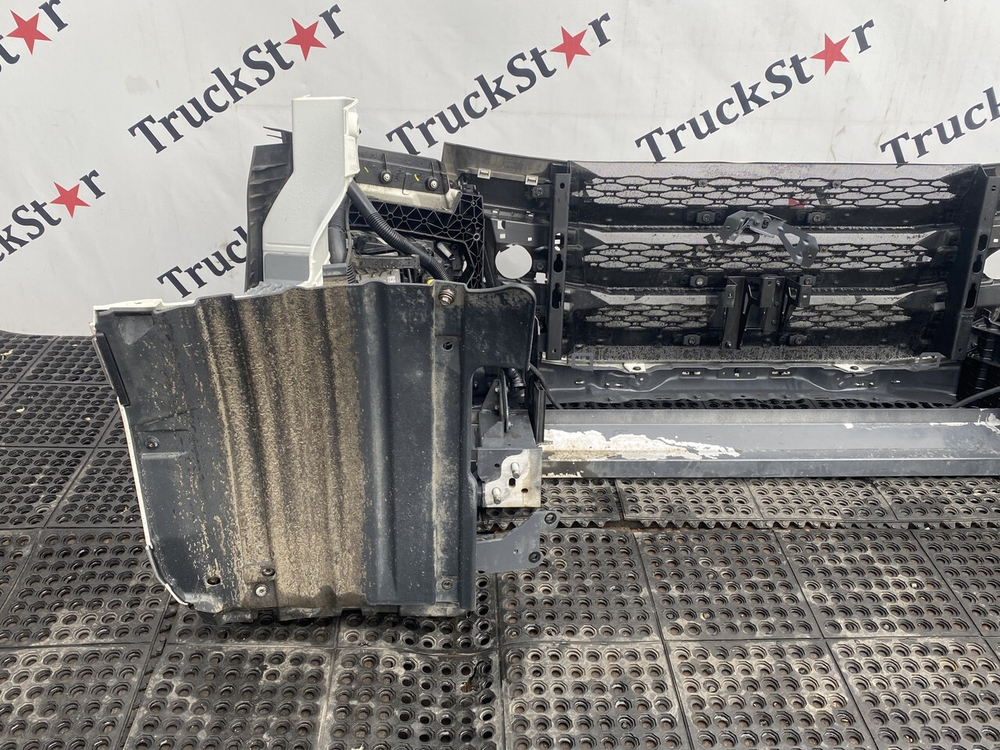 Бампер в сборе ноускат 2023г.