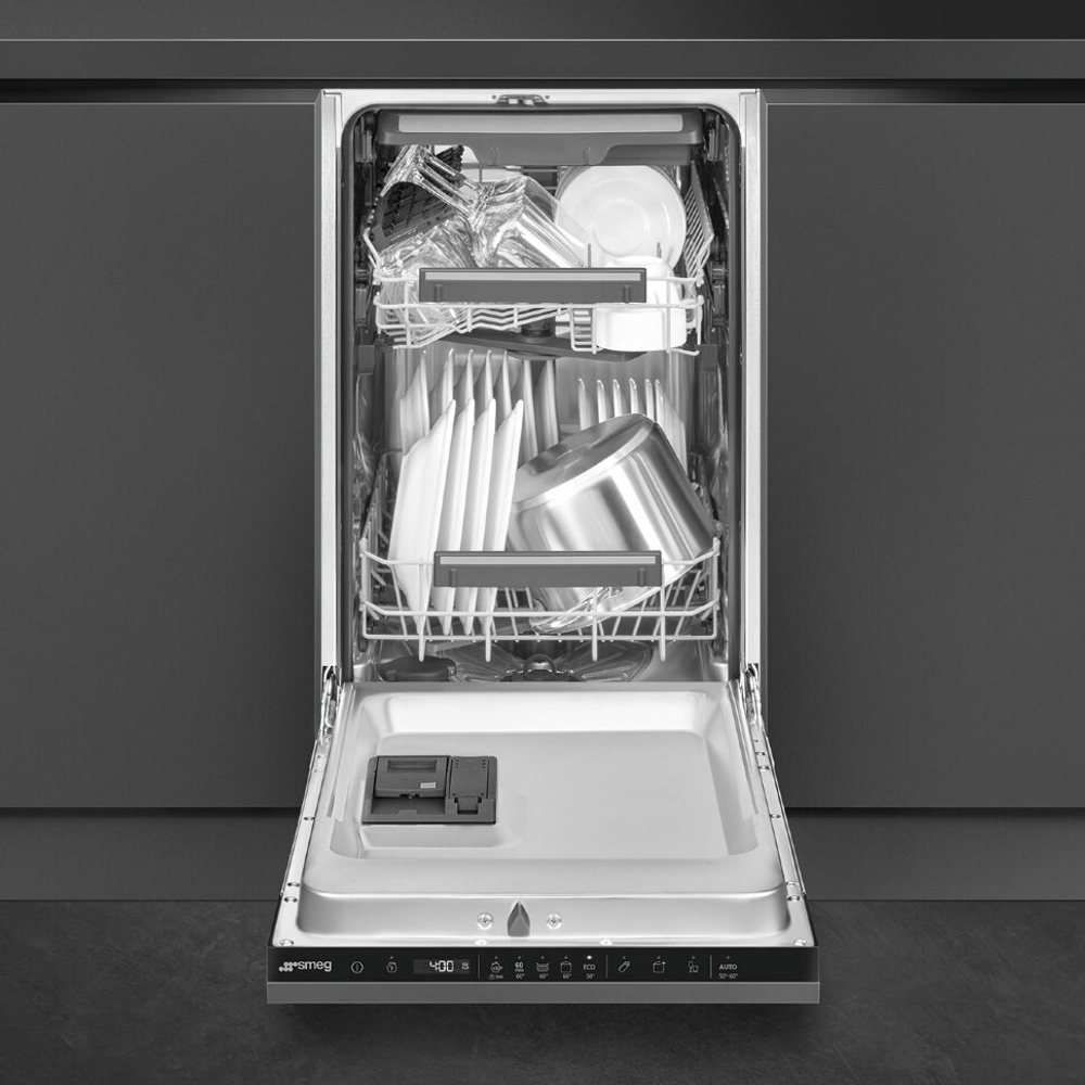 Полностью встраиваемая посудомоечная машина Smeg ST4533IN