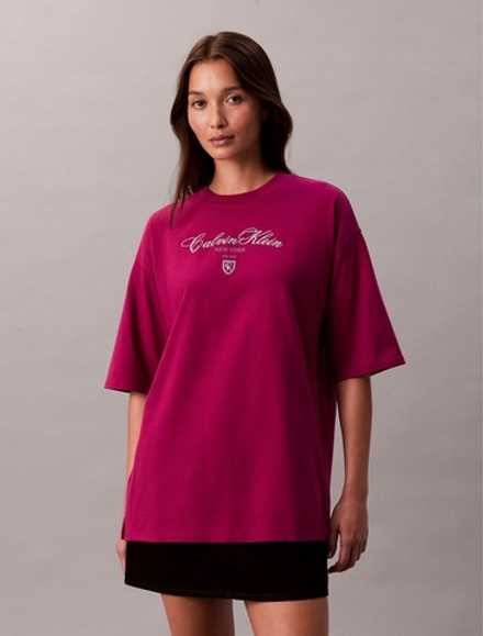 Футболка Calvin Klein Script Logo Graphic Relaxed Fruity Sangria