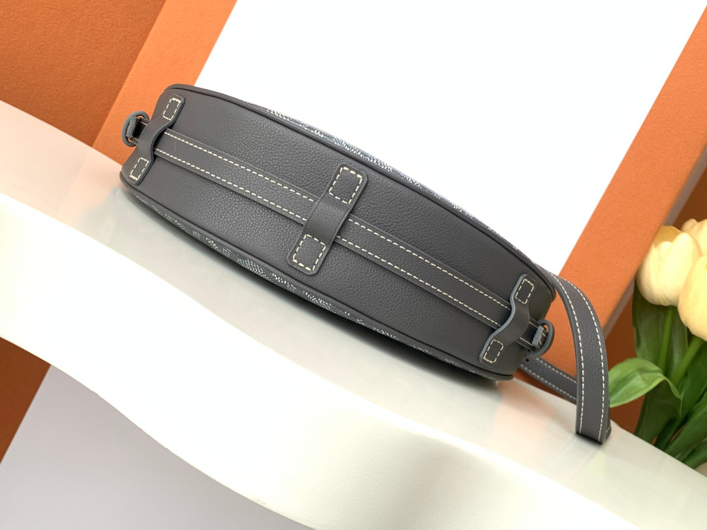Goyard Hirondelle Bag (11 colors)