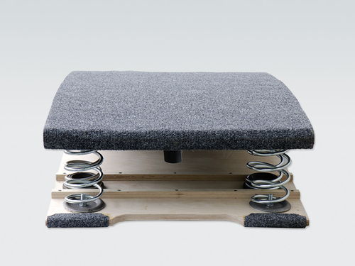 Мостик гимнастический со стеклопластиковой платформой