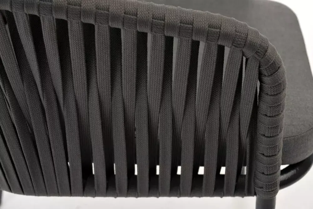 "Бордо" стул плетеный из роупа, каркас алюминий темно-серый (RAL7024) муар, роуп серый 15мм, ткань темно-серая 019