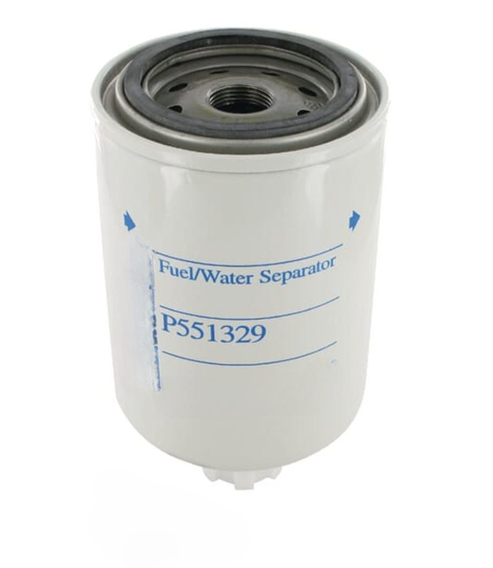 Фильтр топливный P551329