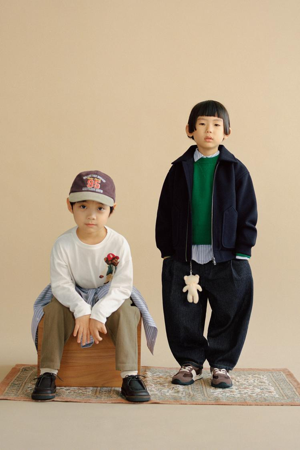 ZARA ФУТБОЛКА С ВЫШИВКОЙ «МЕДВЕДЬ», БЕЛЫЙ