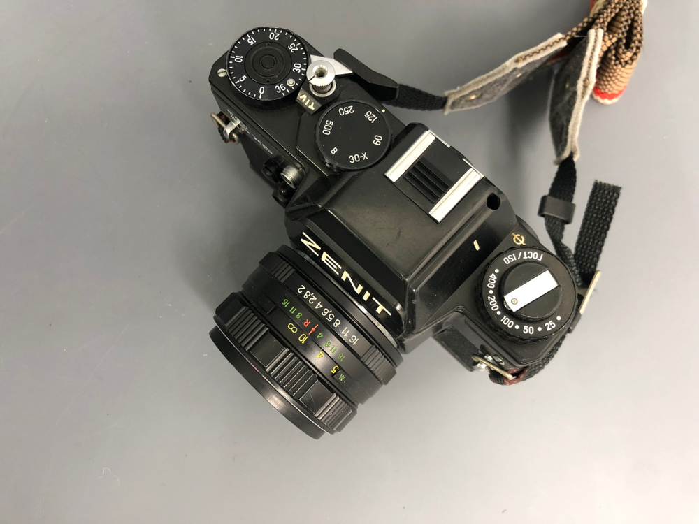 Zenit 12XP + Helios-44M-6
