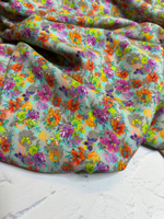 Плательно-блузочная креповая вискоза (100%вискоза, Жемчужный серый фон/цветочный калейдоскоп, 146, 140 гр/м2)