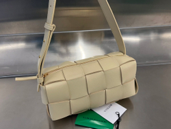 Bottega Veneta Small Brick Cassette 23 cm