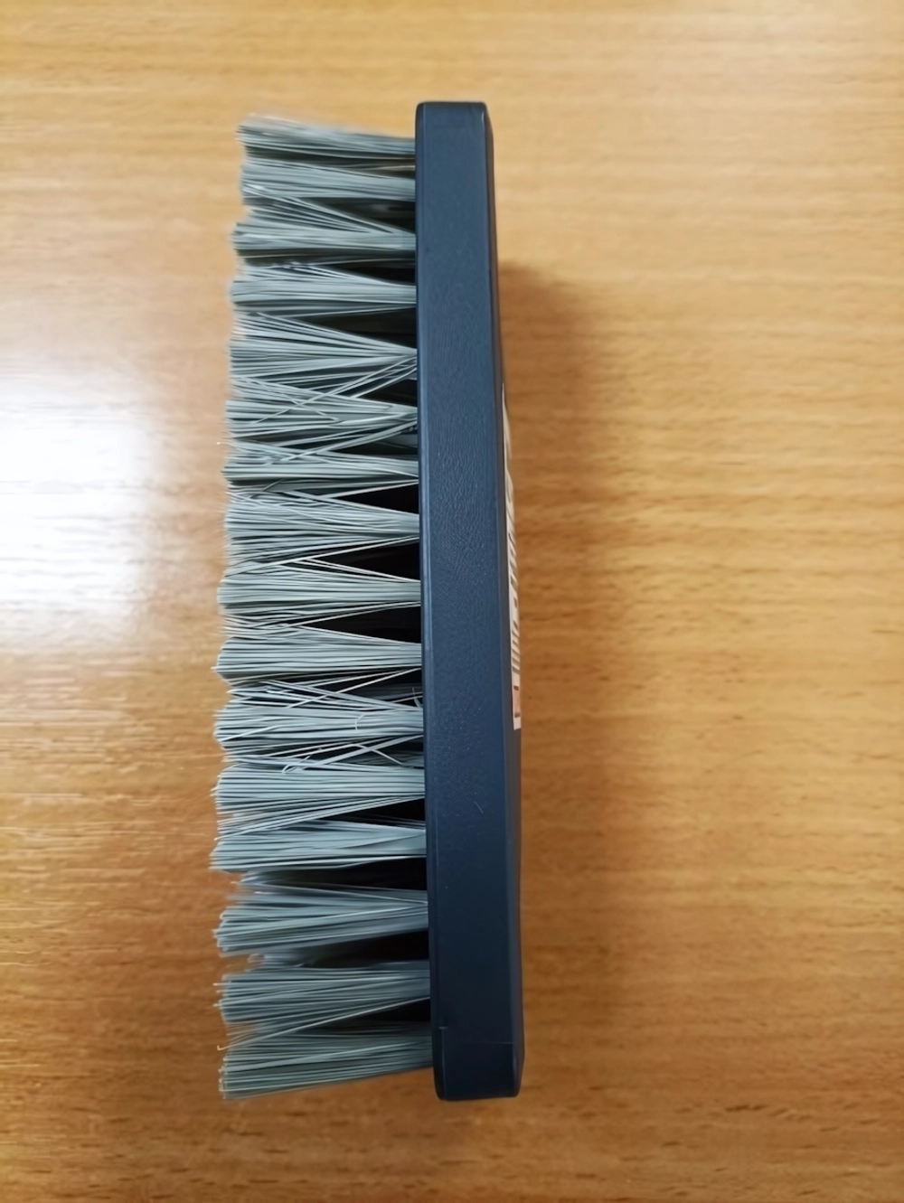 Щетка универсальная 145*52*38 мм темно-серый