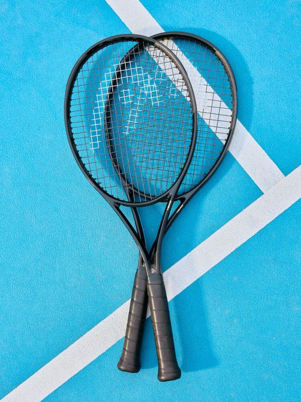 Теннисная ракетка Head Speed Pro LEGEND 2025 + струны