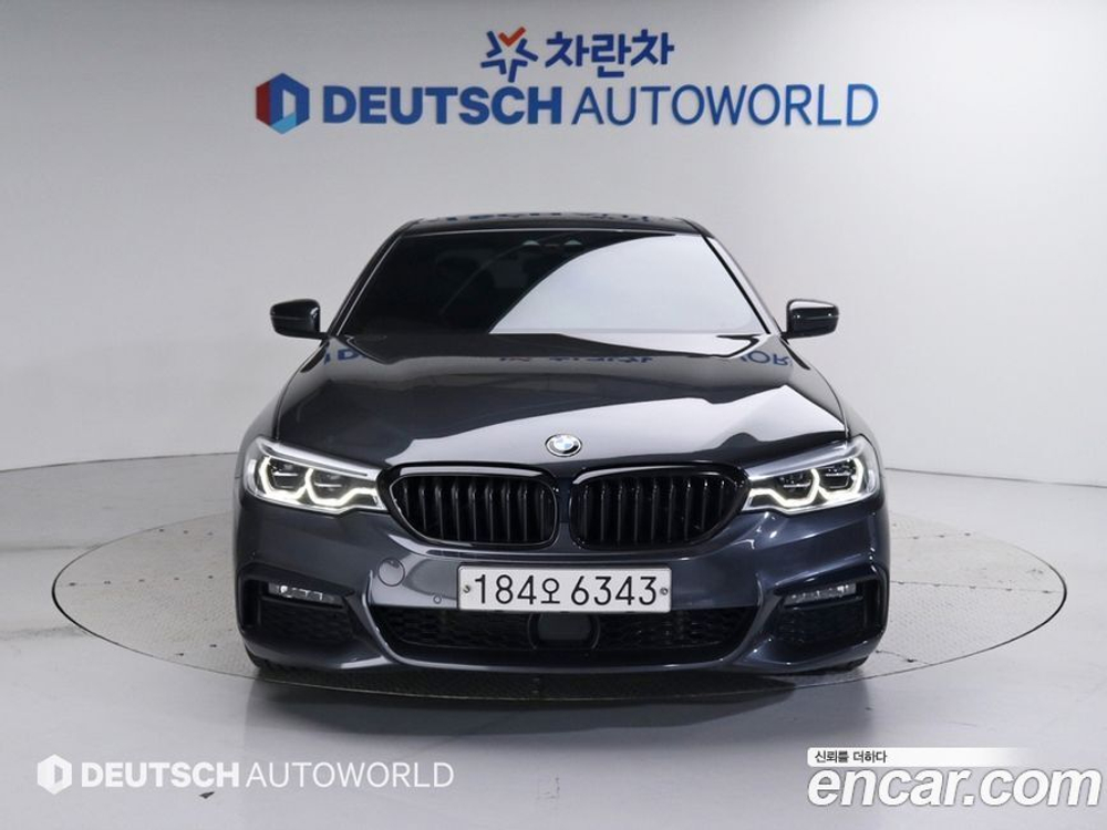 BMW 5 Series (G30) 520i M Sports (08.2020)