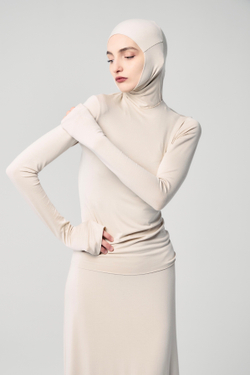 Лонгслив «Силуэт» бежевый