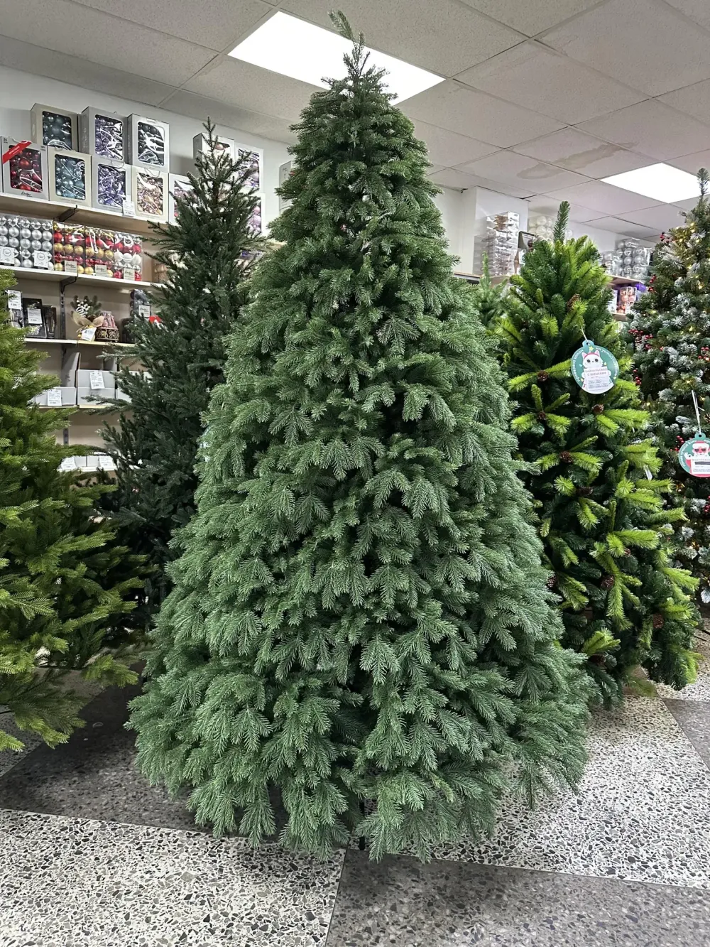 Ель искусственная «Дворянская» (Литая хвоя) 180 см / 1.8 м