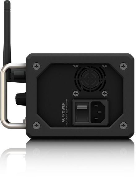 Behringer XR12 - цифровой рэковый микшерный пульт