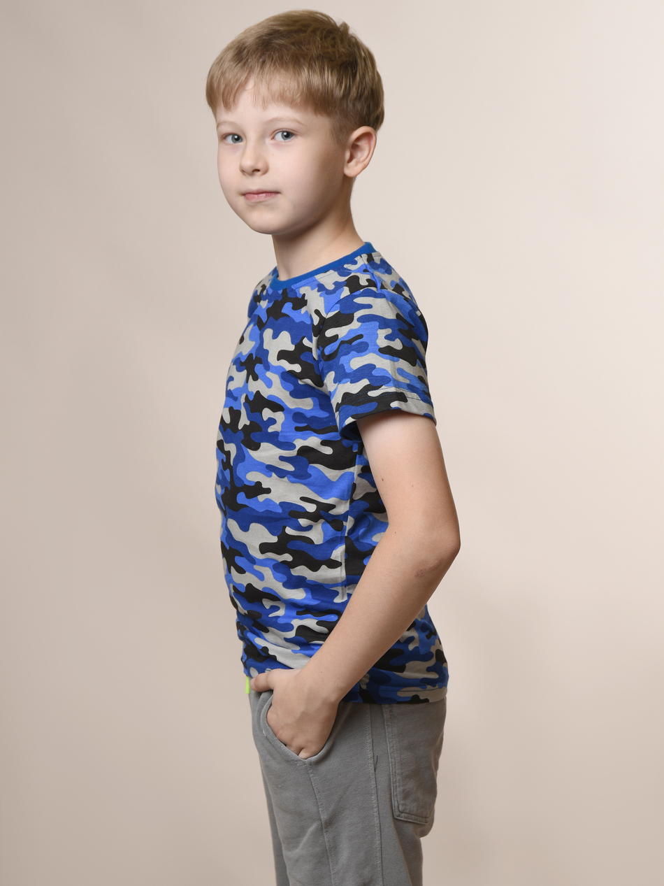 Футболка для мальчика камуфляжная
