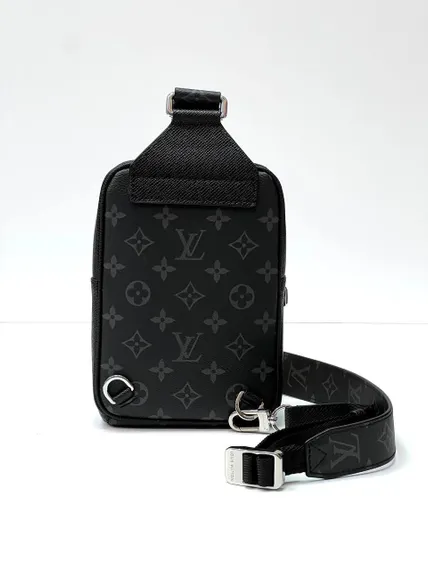 Сумка-слинг Louis Vuitton Outdoor
