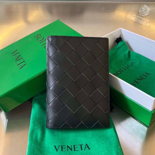 Обложка для паспорта Bottega Veneta