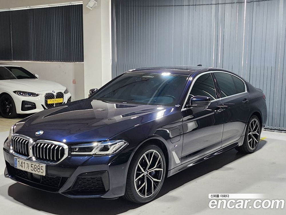 BMW 5 Series (G30) 530e M Sports (02.2021)