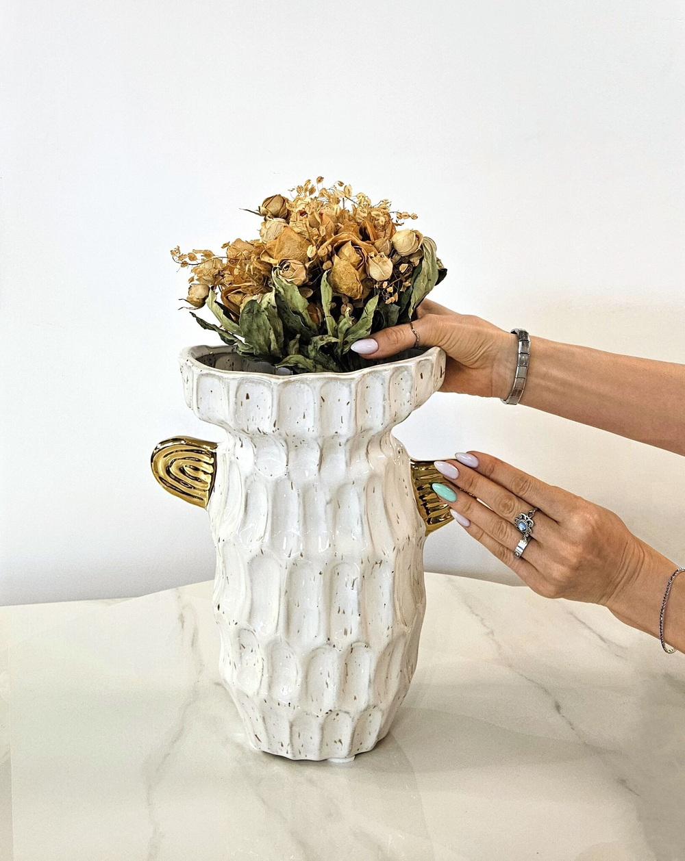 Ваза Wide-mouthed golden ear vase