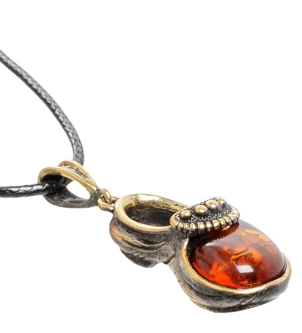 AM-1854 Подвеска Тапочка» (латунь, янтарь)